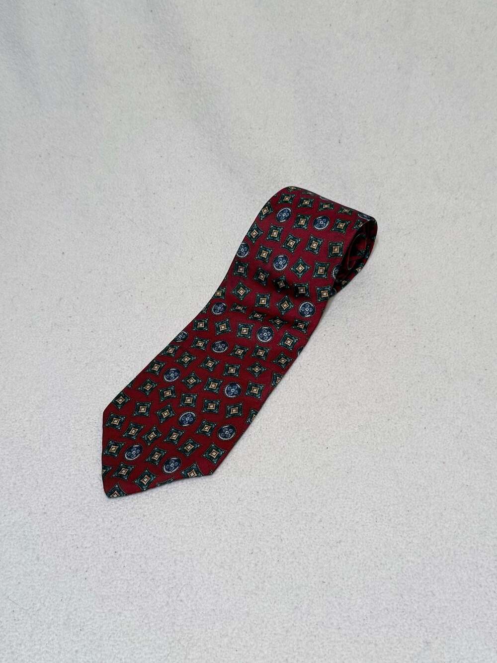 Grandpacore Don Loper Beverly Hills Men's Red Geometric Medallion Pattern Silk N